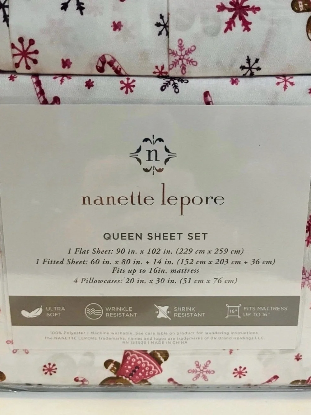 Nanette Lepore Gingerbread Girl Candy Canes Snowflakes Queen Size Sheet Set